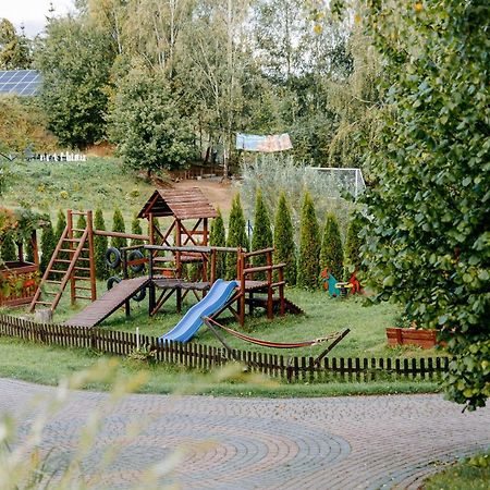 Resort Holiday Natural - Gosciniec Zacisze Chmielno Eksteriør billede