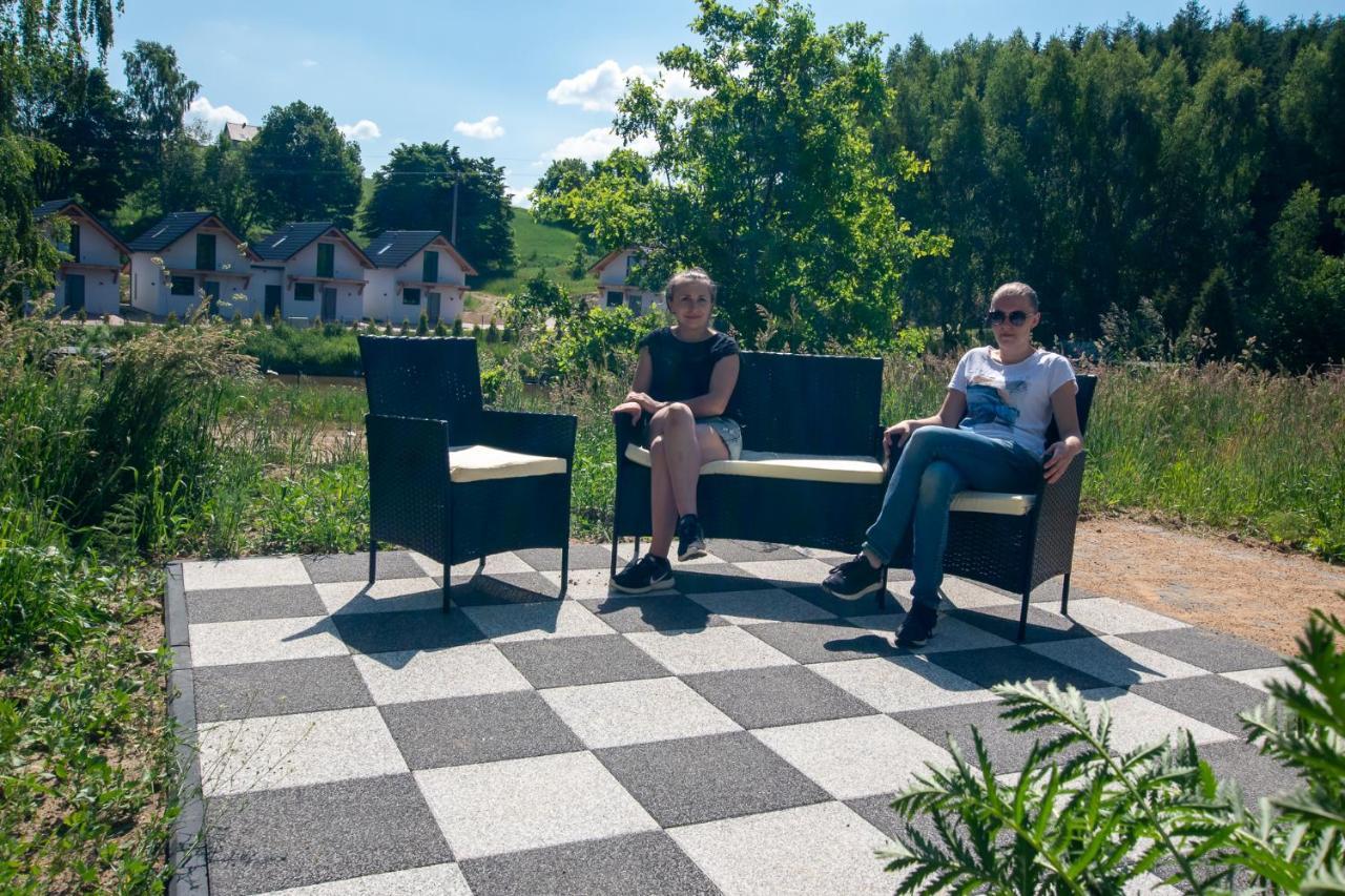 Resort Holiday Natural - Gosciniec Zacisze Chmielno Eksteriør billede
