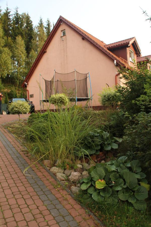 Resort Holiday Natural - Gosciniec Zacisze Chmielno Eksteriør billede