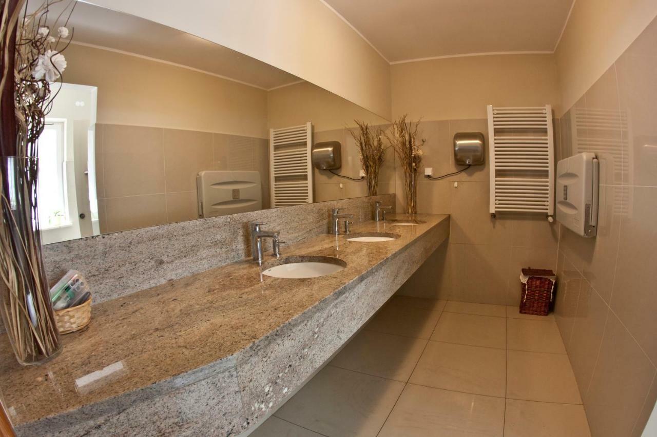 Resort Holiday Natural - Gosciniec Zacisze Chmielno Eksteriør billede