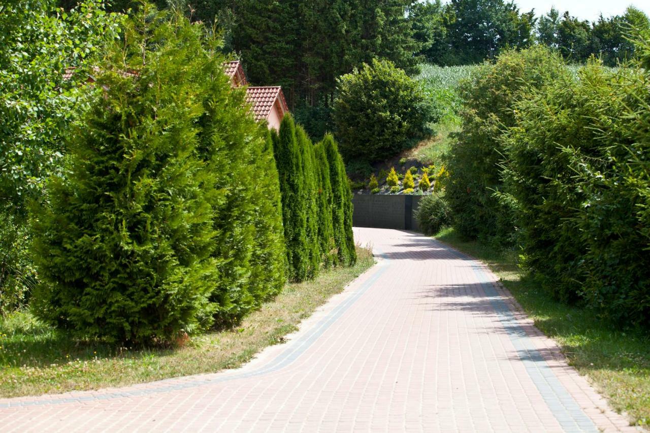 Resort Holiday Natural - Gosciniec Zacisze Chmielno Eksteriør billede
