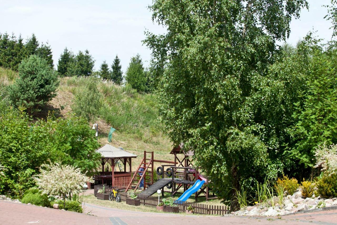 Resort Holiday Natural - Gosciniec Zacisze Chmielno Eksteriør billede