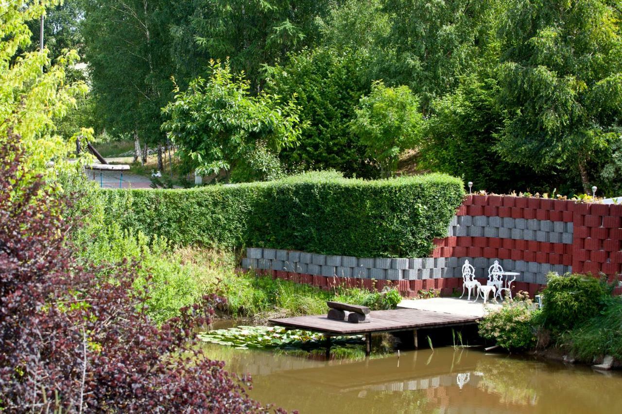 Resort Holiday Natural - Gosciniec Zacisze Chmielno Eksteriør billede
